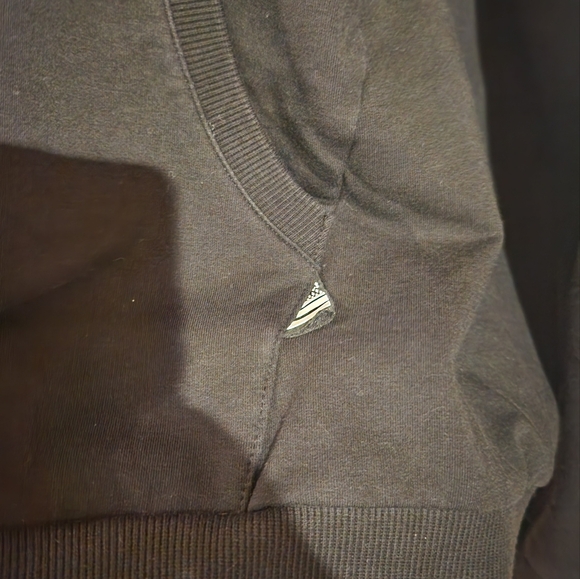 PAPER PLANES Solid Hoodie - Picture 5 of 9